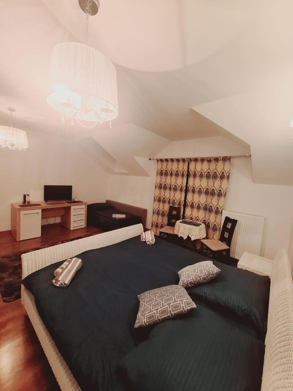 Villa Varzob Warszawa Zewnętrze zdjęcie