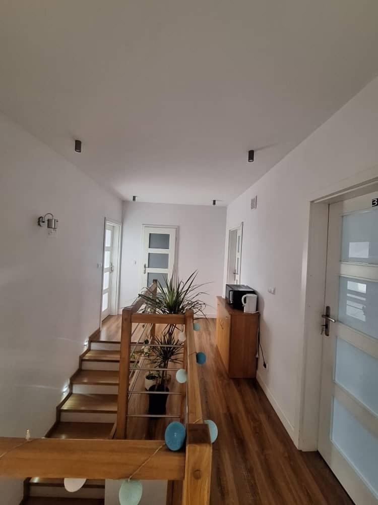 Villa Varzob Warszawa Zewnętrze zdjęcie