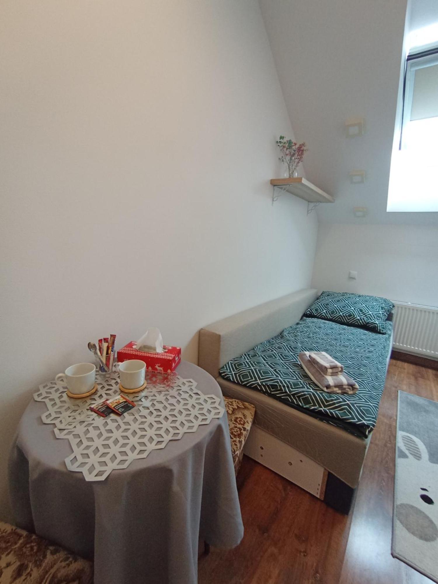 Villa Varzob Warszawa Pokój zdjęcie